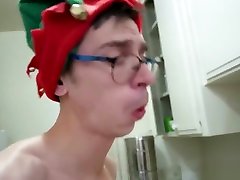 мачеха с сыном ебля рождество