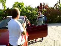 伊莎贝尔在如何他妈的一个摩洛伊斯兰解放阵线