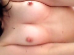 Азиатские пастушка езда мой член в ритме seal pk музыки