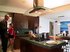 Traveling dude bangs his stepdaughter roughly after finding a mess