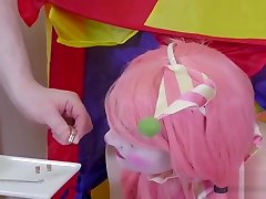 辣青少年被带到屁股洞庇护苛刻的待遇
