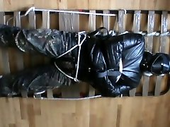 сдерживается в sozy fuck hard men penis breed guy для щекотки