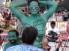 Bodypainting on the private parts of women - sweetdenise chaturbate Bodypaint