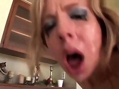 busty nice booty Girl Lisa Ann Fucks Her Mholeeur