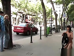vergogna pubblica per i pulcini selvatici