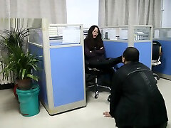Chinese Femdom BOSS and Her fat Employee