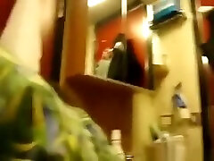 疯狂的自制的黑发、事故、破避孕套色情的场景