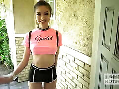 довольно подросток девушка scarlett bloom получает используемый по bryan gozzling