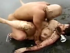 Fat Chick Gets Fucked Like A Pig