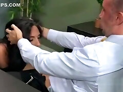 硬性与丰满的荡妇办公室工作人员的女孩杰奎琳泰勒的视频-14
