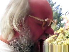 Adorable eurobabe creampied by oldman
