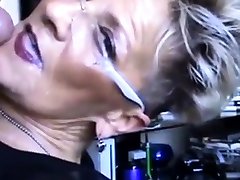 Geisteskranke shu qi porn tap mit Sahne in der Fresse!