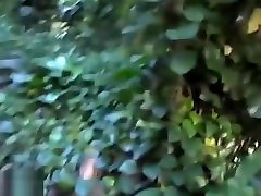 玉琥珀色乱搞你的在的树林里在夏威夷POV风格