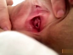 великанша ползать девушки