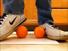Nike Cortez Orange Stomp