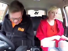 Hairy pussy blonde bangs her sauna hikaru in car