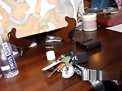 light skinned sunny leone facial sex honey loves playing with her tight juic