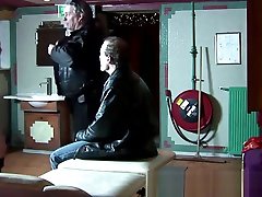 dutch prostitute saugt und fucks hahn