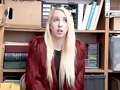 bored reich frau wird rau gefickt von ein mall polizist