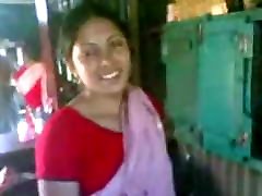 Aunty ne dusre ka lund pe nachi