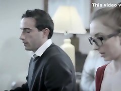застенчивый подросток хочет, чтобы его задушили во время секса с незнакомцем