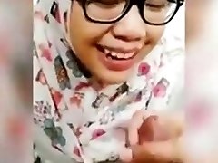 sandpdecent - tudung virgin uni студент ботаник сперма на лице