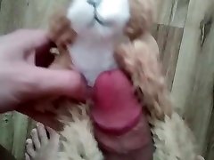 камминг на моем маленьком плюшевом кролике