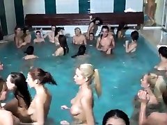 подросток mature chic chinese family sex оргазм the femmes continue the fucky-fucky bash