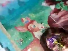 девушка работает 2