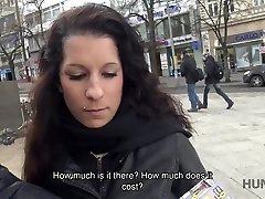 HUNT4K. Cuckold watches aria arial cumshot his GF squirts thanks to rich fucker
