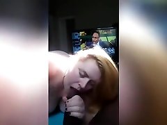 Craigslist的贱人吸黑的鸡巴