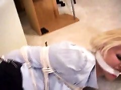 Busty Japan milf sauna lady in uniform handjob lesson