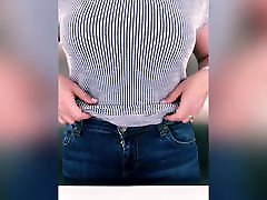 мама любит сжимать свои соски и wild kising она обожает боль