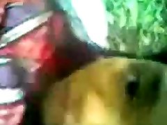 Nyonyot puting budak sekolah