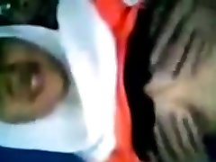 малайский - тудунг кена рамас