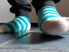 calze a strisce blu schiacciare milk bf xxx video coniglietto