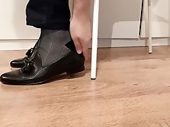 my smelly loafers with fringes and smelly socks part 2