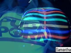 Samantha gets off in this super hot black benoni girls solo