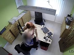 loan4k. loan agent bekommt zugang zu schönen pussy der armen redhead