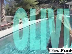 Horny shay foxx hotel Austin plays with her pussy underwater