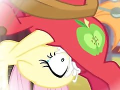 Flutter cheeks and deepthroat