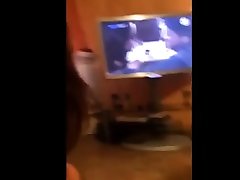 Ragazza italiana spompina con passione