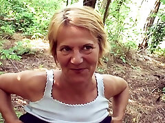 71yr alte oma elisa verführen zu öffentlichen sex von teenager kerl