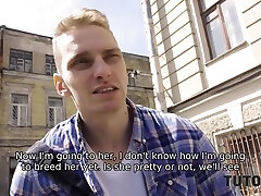 классный репетитор с натуральными сиськами втянулся в секс-остроумие