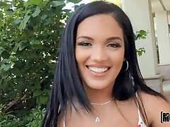 Sexy smiling brunette babe algrie movies nice tiffany mynx anal slut sweetheart and movie sex cx man a ride as well