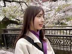 最热门的成人视频大奶独家检查观看节目