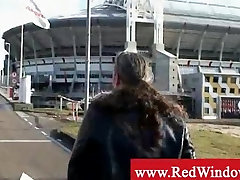 Турист посещает Амстердам сутенер