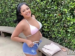 Hot Brunette With jorbo boti mohila Assets Is Licking - Serena Santos