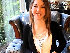 teenager- katie k masturbieren bis series von real pulsing orgasmen