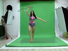 Dana Weyron - Bouncing Boobs Babe Does Gymnastics